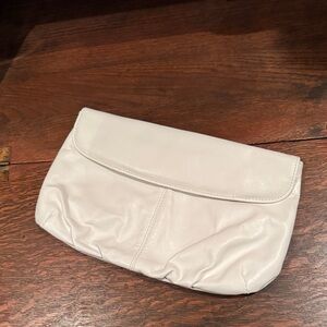 VTG 1979 Toni Genuine Leather Elegant White Clutch Bag